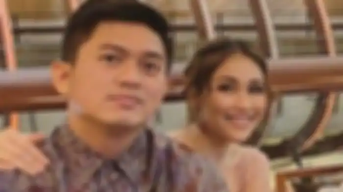 Ayu Ting Ting dan Adit Jayusman