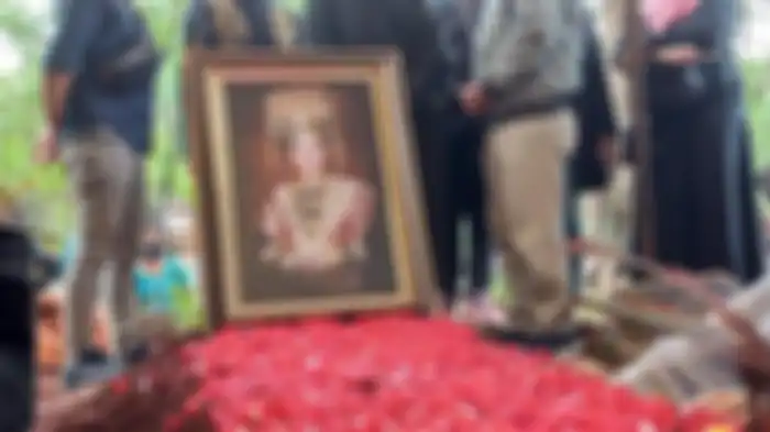 Penampakan makam Dorce Gamalama