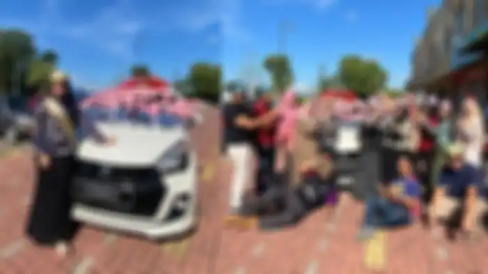 Bos beri hadiah mobil untuk-karyawan sebagai kado pernikahan.