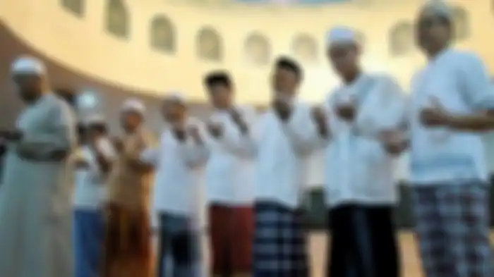 ILUSTRASI salat subuh dengan membaca doa qunut 