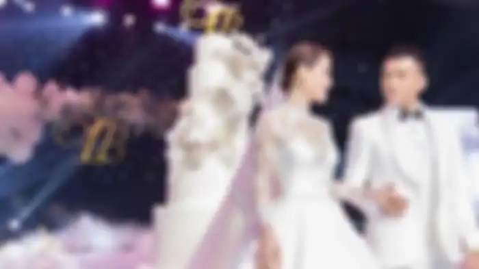 Pernikahan Ly Binh dan Phuong Trinh Jolie