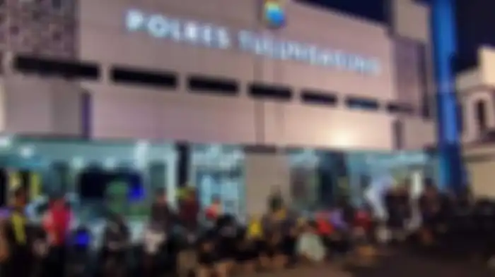 Puluhan pemuda dan belasan motor yang terjaring razia balap liar di Tulungagung.