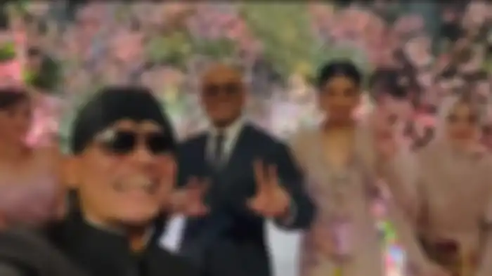 Gus Miftah Hadiri Pernikahan Deddy Corbuzier-Sabrina Chairunnisa.