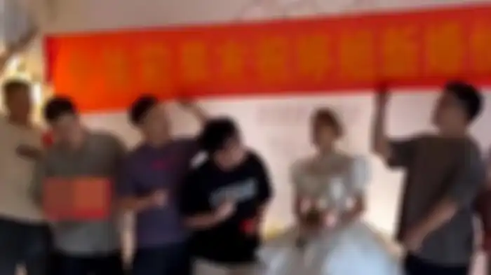 VIRAL Pengantin wanita undang 9 mantan pacar ke acara pernikahan
