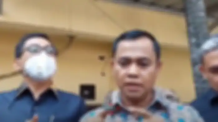 Faisal kembalikan uang dari Tiara Marleen.