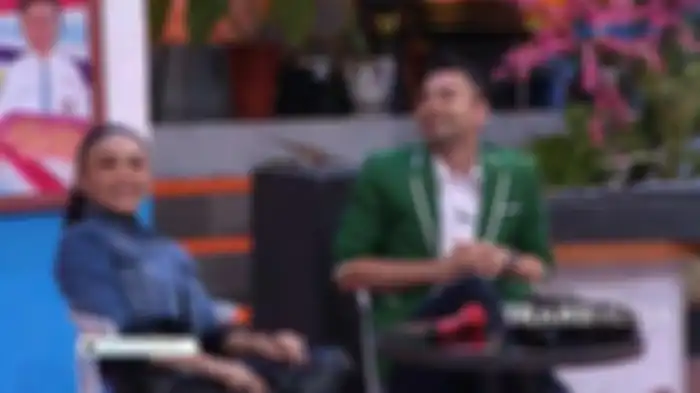 Raffi Ahmad bertemu dengan Yuni Shara.