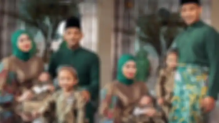 Azrina dan keluarga barunya