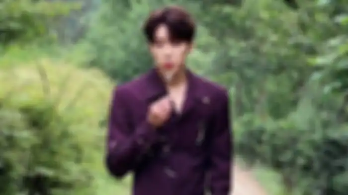 Wonwoo SEVENTEEN yang berulang tahun hari ini.