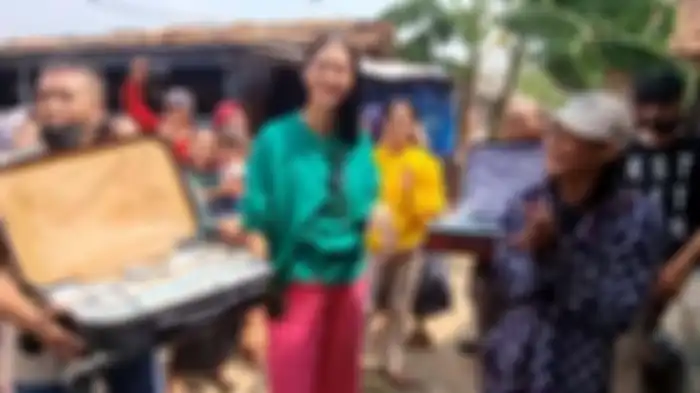 Paula Verhoeven sediakan uang Rp 500 juta dalam project yang akan dibuat bersama Bonge.