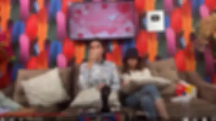 Tangkapan layar akun YouTube Denise Chariesta, saat Claudia Senduk mantan aspri Razman Nasution, mengaku mendapat pelecehan dari Razman. 