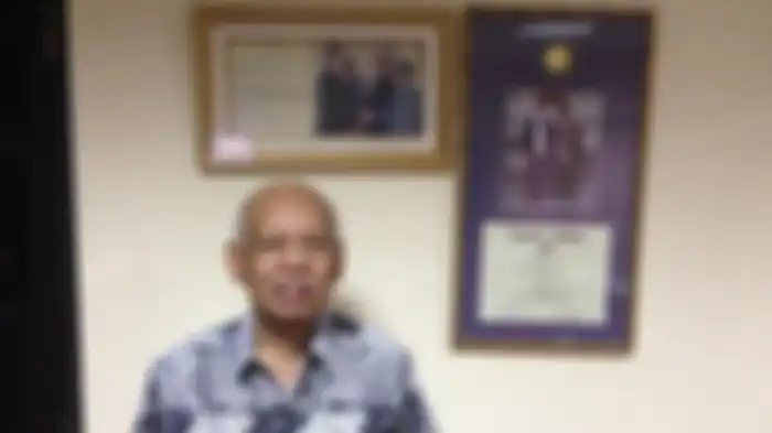 Azyumardi Azra, MA, mantan Rektor Universitas Islam Negeri (UIN) Syarif Hidayatullah Jakarta. Inilah profil Azyumardi Azra, Ketua Dewan Pers yang meninggal dunia di Selangor, Malaysia, Minggu (18/9/2022) 
