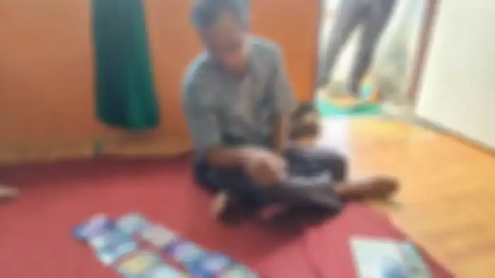 Puluhan foto masa kecil Brigadir J.