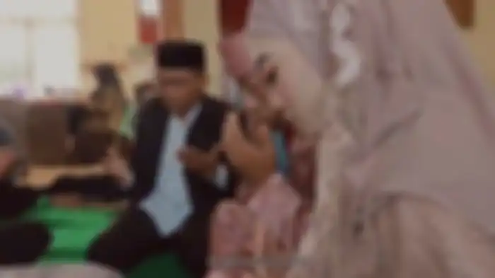 Foto pernikahan TIkToker Surya Manurung