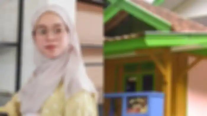 Rumah Lesti Kejora di Cianjur (kanan). 