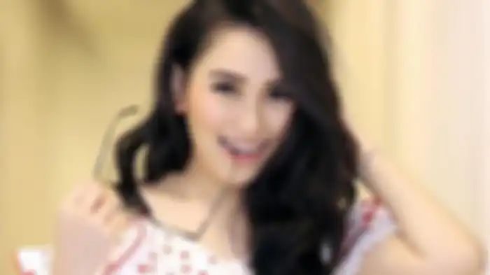 Ayu Ting Ting ajukan syarat untuk calon suami.