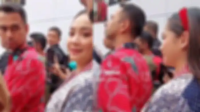 Direkam Oleh Penggemar, Viral Raut Wajah Raffi Ahmad Disebut Tidak Seramah di TV 
