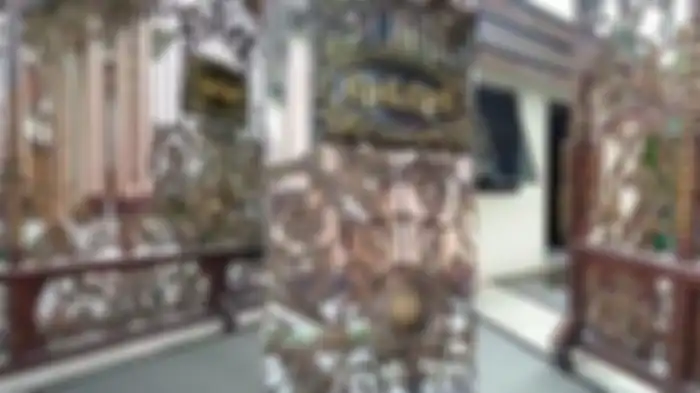 Gerbang rumah Haji Agus si Sultan Bojong Koneng