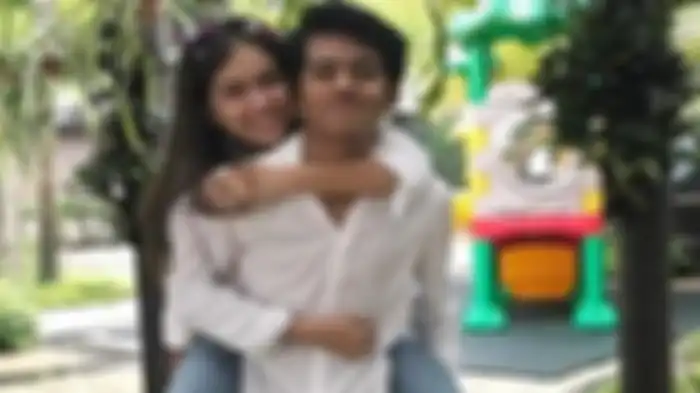 Rebeca Klopper dan Rizky Pahelvi