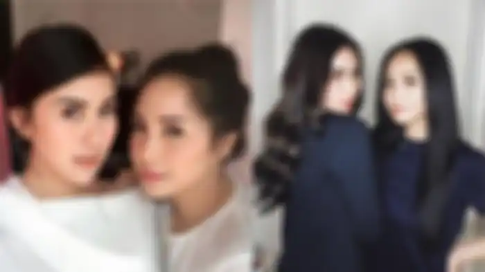 Kolase foto Syahnaz dan Nagita Slavina