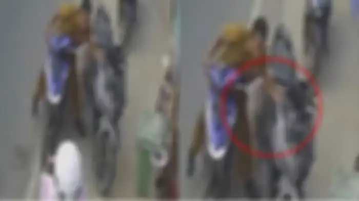 Viral video yang menampilkan aksi tak terpuji seorang pria berseragam PNS curi HP siswi SMA di dasbor motor.