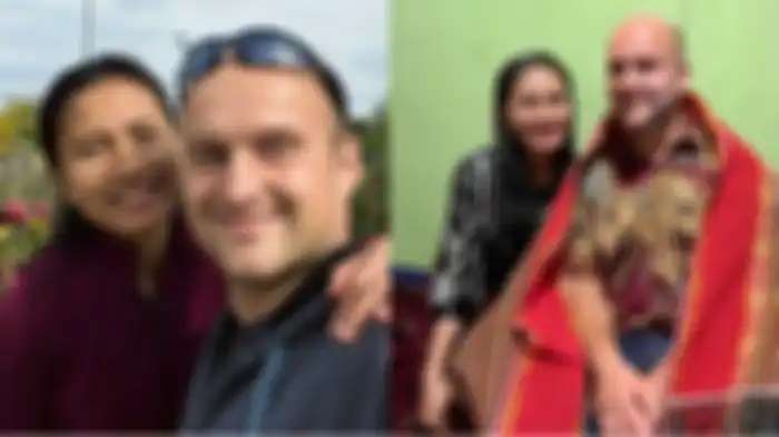 Martina Magdalena br. Manalu menikah dengan bule asal Amerika. 