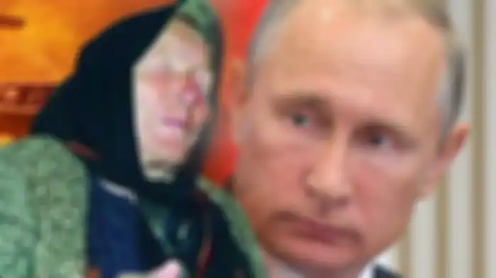 Montase, Baba Vanga dan Vladimir Putin