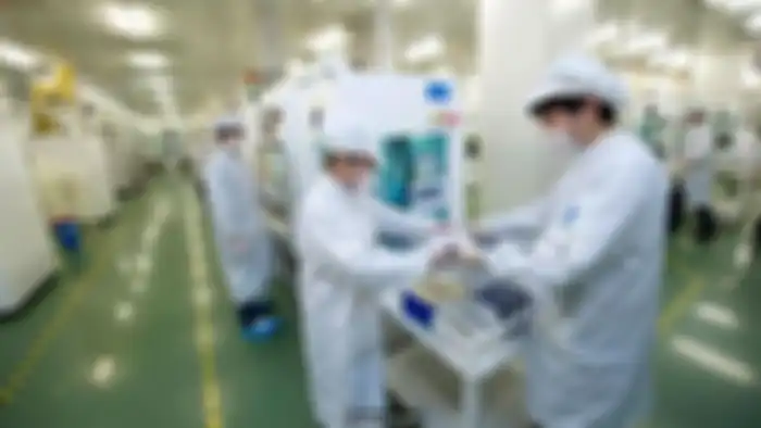 Lebih dari 60% panel surya dunia dibuat di China 