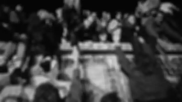 Timur bertemu Barat di Tembok Berlin, 9 November 1989