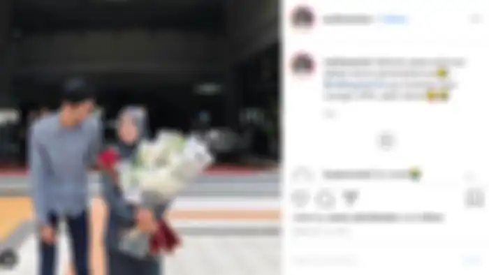 Potret Vebby Palwinta yang baru saja selesai menyelesaikan skripsinya.