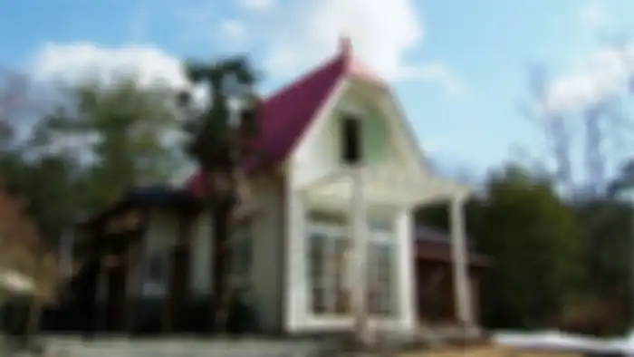 Rumah Satsuki dan Mei mirip dengan yang ada dalam film My Neighbor Totoro.