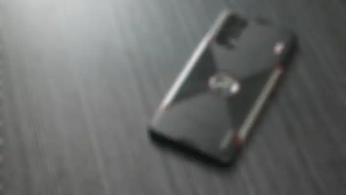Perangkat Oppo Reno5 Marvel Edition