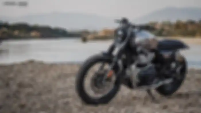 Royal Enfield Interceptor 650 makin gagah setelah dirombak jadi scrambler.