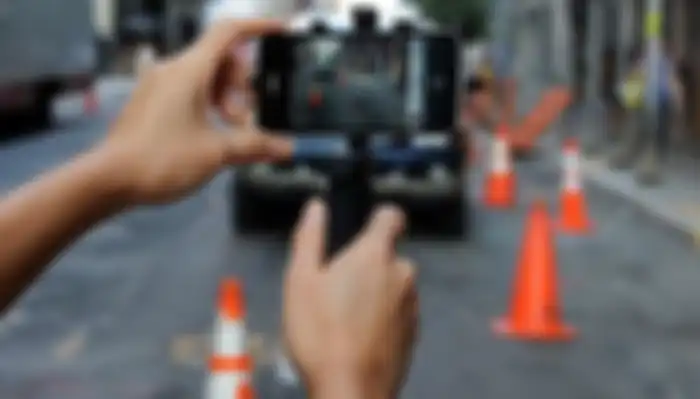 Ambil video dengan bantuan tripod