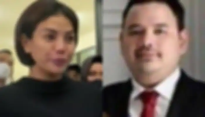 Nikita Mirzani dan Dito Mahendra - Nikita Mirzani kecewa Dito Mahendra tak hadiri persidangan.