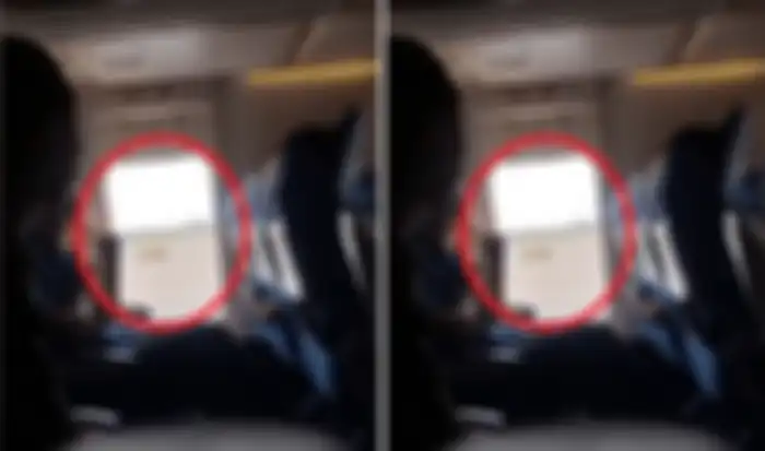 Pintu darurat pesawat Xiamen Airlines yang dibuka oleh penumpang karena merasa pengap.