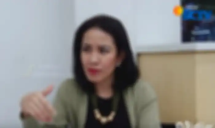 Berusaha Selalu Temani Makan, Pakar Ekspresi Ungkap Reino Barack Ada Dibawah Kendali Syahrini