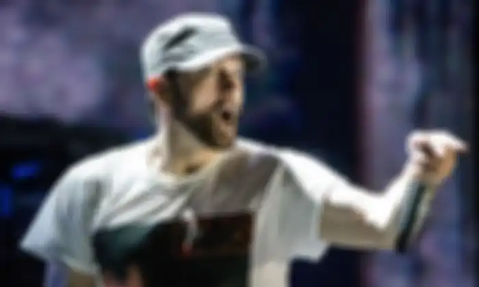 Eminem rilis album baru Kamikaze secara mendadak