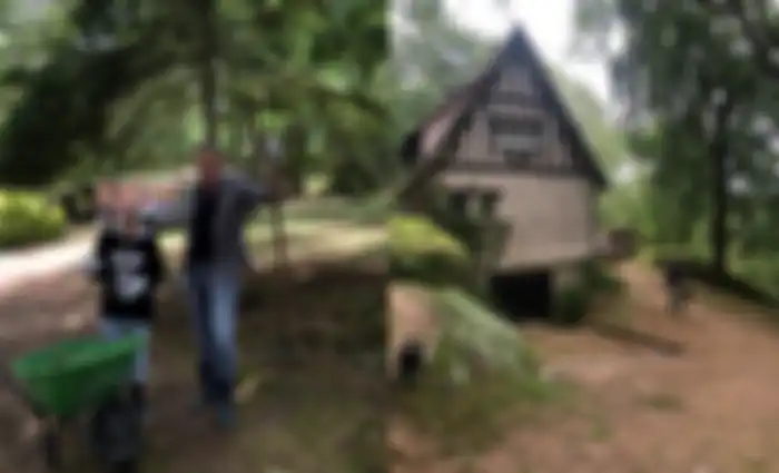 Belakang rumah Anggun C Sasmi