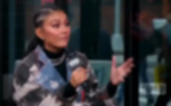 Agnez Mo saat wawancara dengan Kevin Kenny di BUILD Series. 