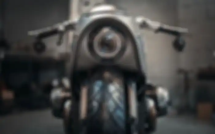 Headlamp LED bulat yang terlihat modern serasi dengan fairing barunya.