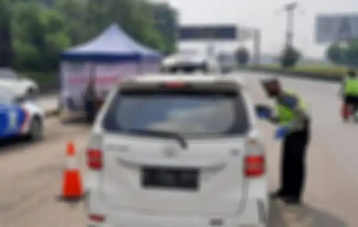Kakorlantas Polri Irjen Pol Istiono ungkap syarat mobil boleh mudik.
