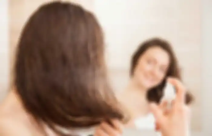 4 Langkah Menata Curtain Bangs Biar Enggak Terlihat Culun & Awkward