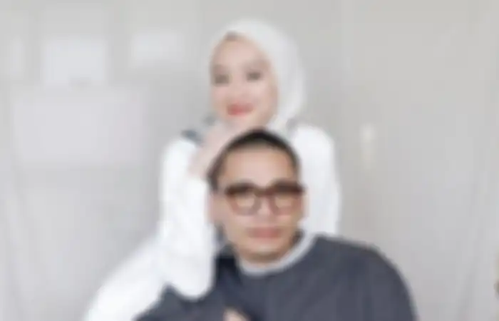 Gita Savitri alias Gitasav dan Paul Partohap