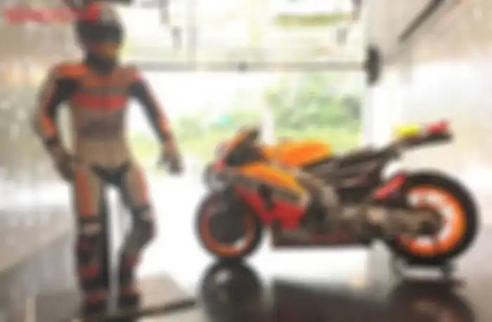Moge Honda dan wearpack Marc Marquez