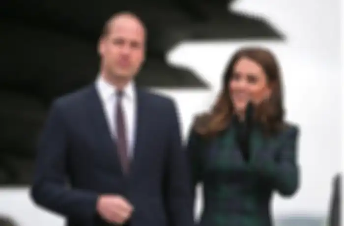 Pakar bahasa tubuh mendapati Pangeran William dan Kate Middleton tampak sangat tertekan setelah Pangeran Harry umumkan keluar dari kerajaan Inggris 