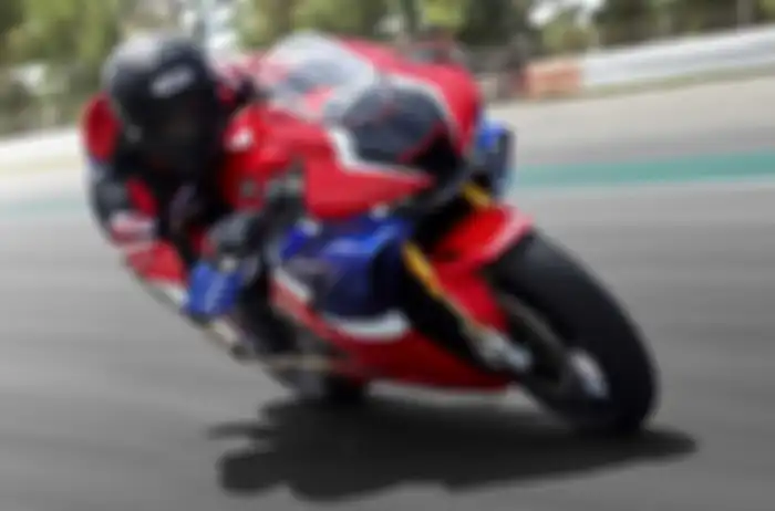Marc Marquez saat mengetes Honda CBR1000RR-R SP