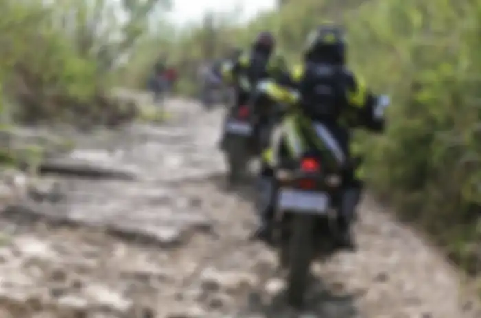 Jalur off road dilewati dengan mudah oleh Yamaha WR 155 R