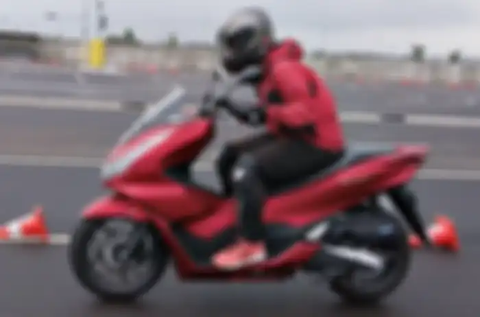 Tim Motorplus-online saat mengetes Honda PCX 160 2021