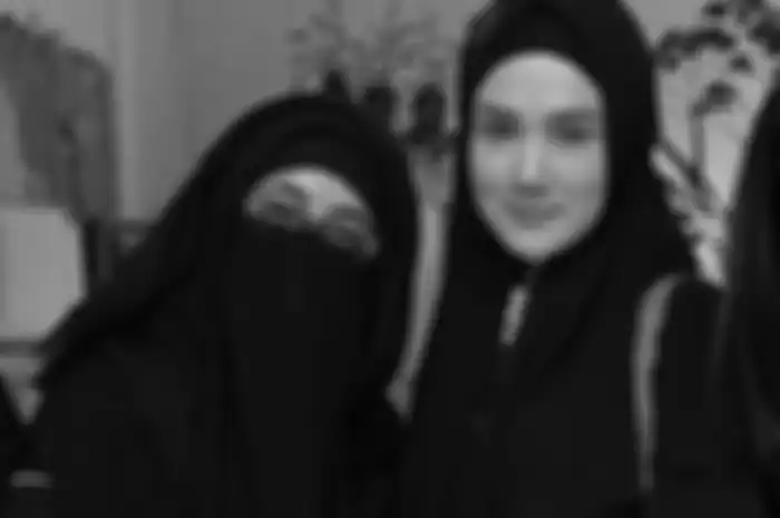 Mulan Jameela dan Umi Pipik 