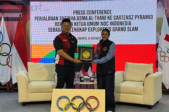 Konferensi Pers Perjalanan Sheikha Asma Al-Thani ke Cartensz Pyramid Bersama Ketua Umum NOC Indonesia, yang diselenggarakan di Kantor NOC Indonesia, Senayan, Jakarta, Senin (14/10/2024).